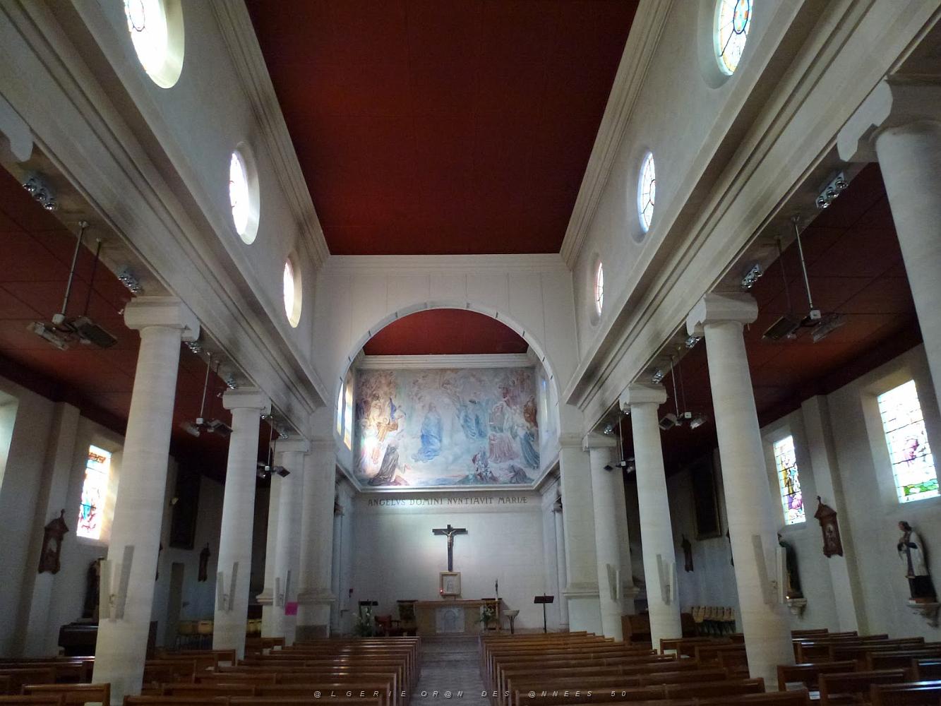 EGLISE DE PLAN DE CUQUES (7).JPG